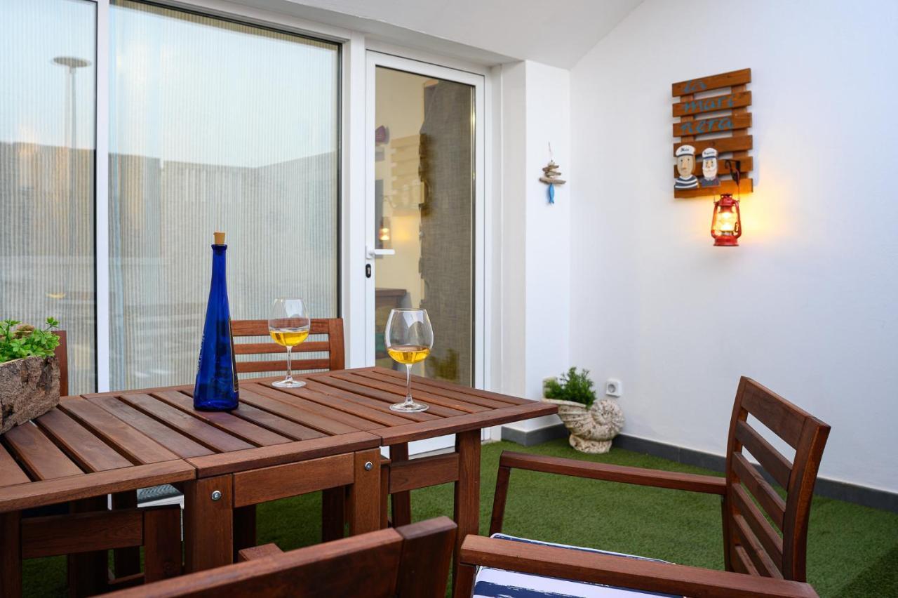La Marinera House-Near The Beach, Fast Wifi, Air-Con On Main Bedroom And Sat Tv Playa Blanca  Kültér fotó