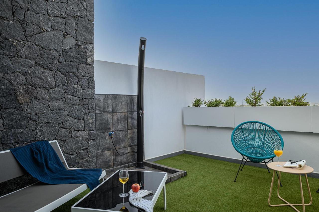La Marinera House-Near The Beach, Fast Wifi, Air-Con On Main Bedroom And Sat Tv Playa Blanca  Kültér fotó